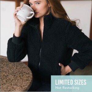 Zyia Active Black Teddy Bear Jacket Sherpa Medium
